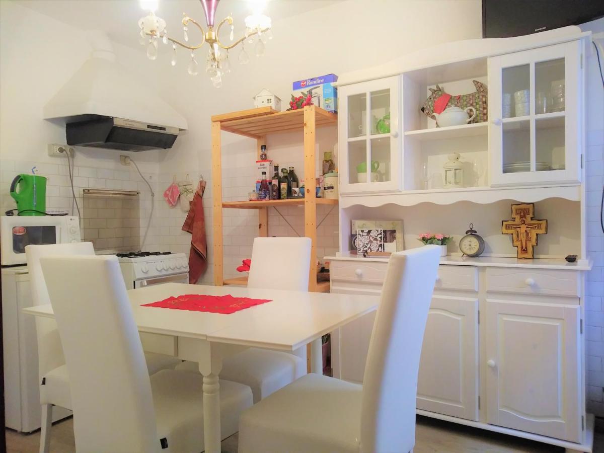 Apartment La Casina In Paese *